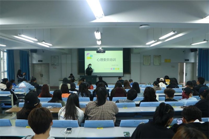 新學期，新環境，新心情 文化藝術咨詢服務的啟航